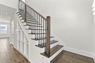 Building Photo - 4033 Starbright St