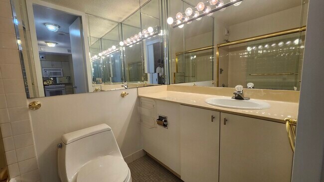 Building Photo - 405 N Wabash Ave