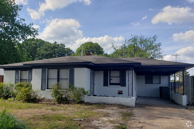 Building Photo - 5028 Acorn Dr