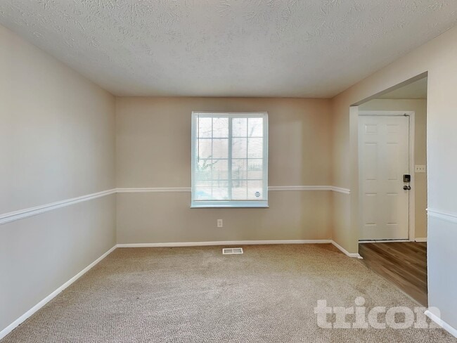 Building Photo - 5043 Stone Trace