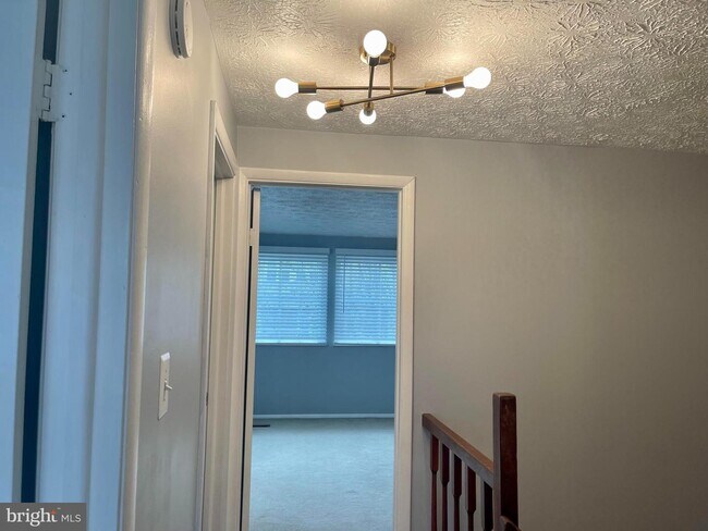Building Photo - 7886 Tyson Oaks Cir
