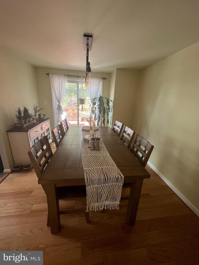 Foto del edificio - 10547 Smithy Ct