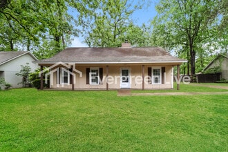 Building Photo - 125 Plum Tree Rd