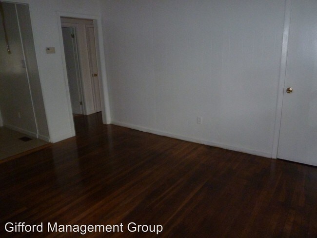 Foto del edificio - 9321 Chelsea Ave