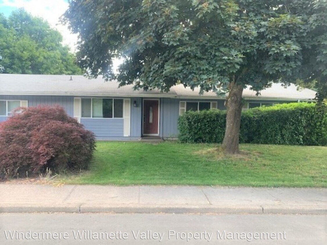 Primary Photo - 5 br, 3 bath House - 823 Stephanie Street