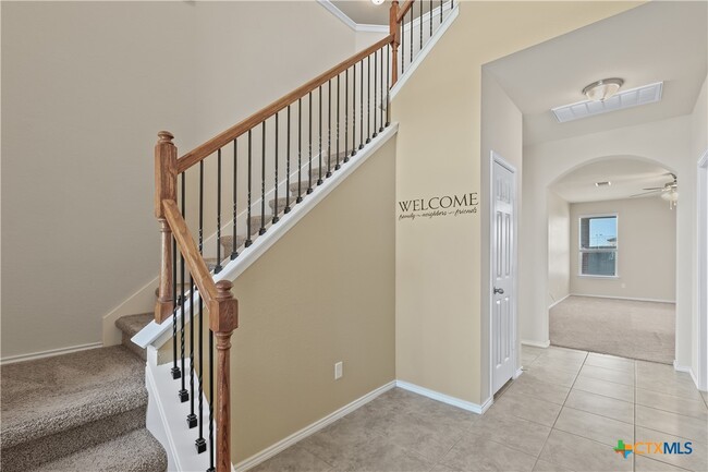 Foto del edificio - 9703 Raeburn Court