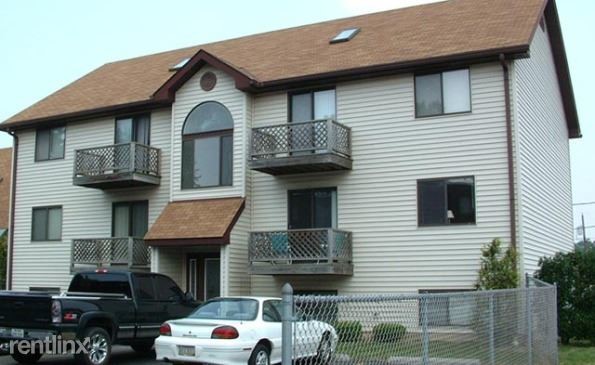 Building Photo - 1808 Cooper Foster Park Rd W