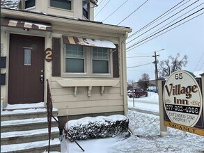 Building Photo - 65 N Washington St