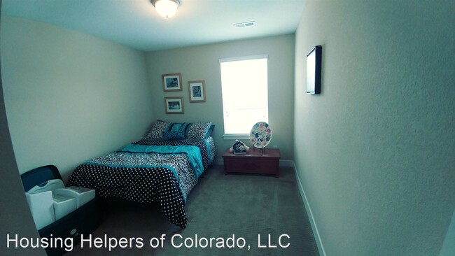 Building Photo - 713 Grandview Meadows Dr