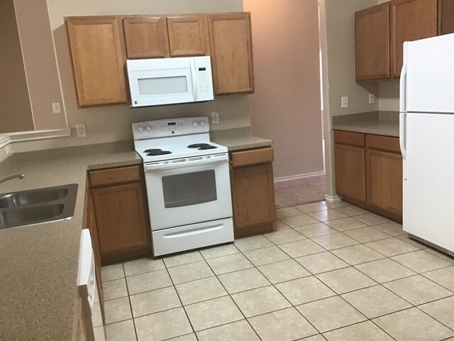 Foto del edificio - 201 Rambling Way