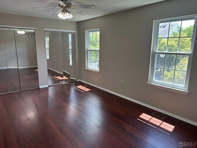 Building Photo - 62 Goodwin Dr