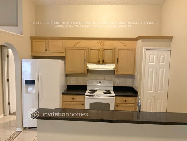 Foto del edificio - 2419 Parsons Pond Cir