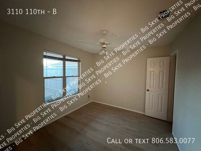 Foto del edificio - 3110 110th-B