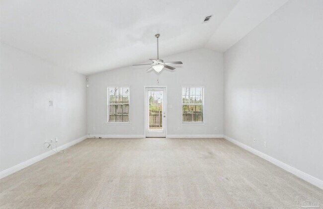 Foto del edificio - Pensacola - Weatherstone - 4 bedroom, 2 bathroom