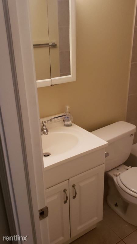 Building Photo - 2 br, 2 bath Apartment - 1300 S. 51st Court