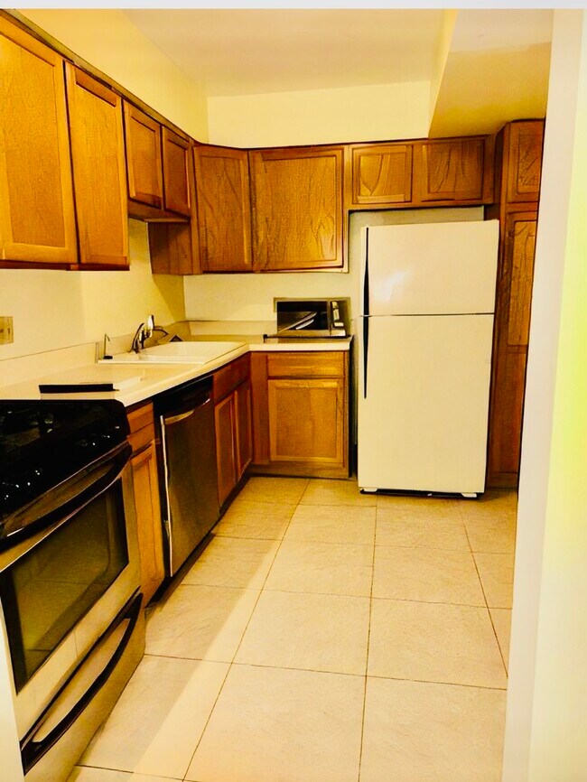 Foto del edificio - 1463 N Winslowe Dr