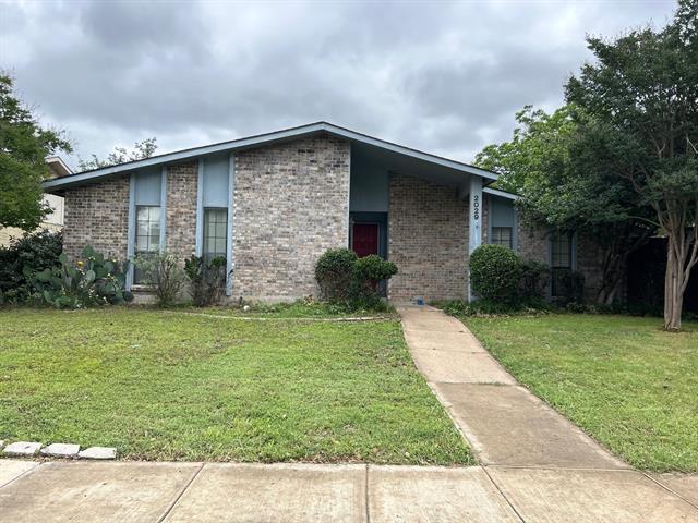 Building Photo - 2029 Warberry Rd