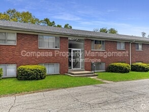 Building Photo - 2839 S Burdick St