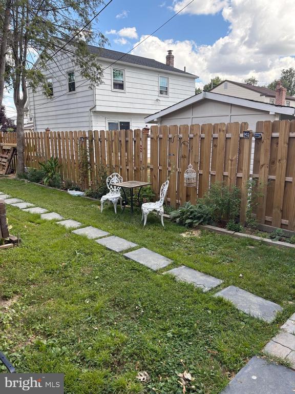 Primary Photo - 12 Wildwood Ave