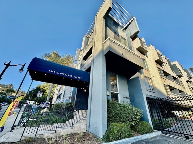 Foto del edificio - 1940 Highland Ave