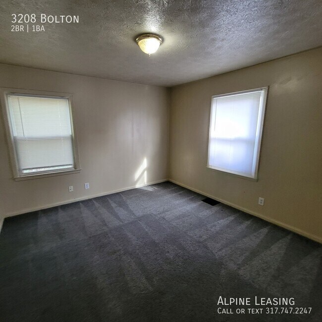 Foto del edificio - CUTE NORTH-EAST INDIANAPOLIS HOME 2 BEDROO...