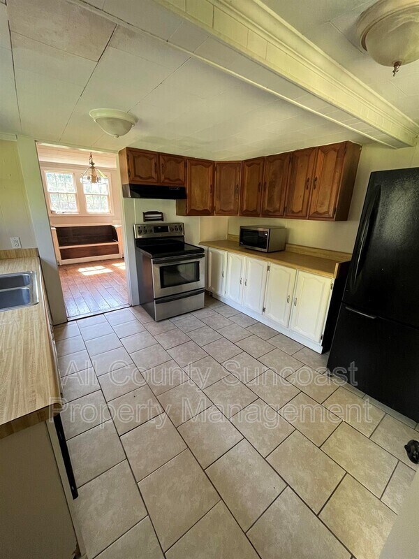 Photo - 5417 Boston Hwy House