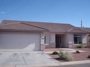 Building Photo - 405 S Latigo Way