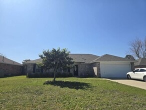 Building Photo - 2111 Coral Creek Dr