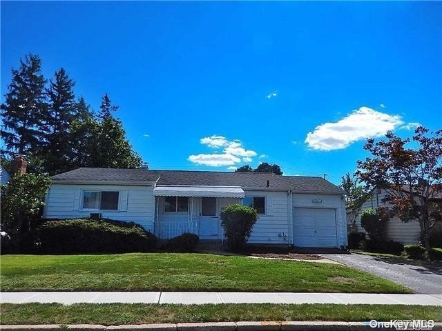 Primary Photo - 107 Morton Blvd