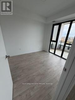 Photo du bâtiment - 720 Whitlock Ave