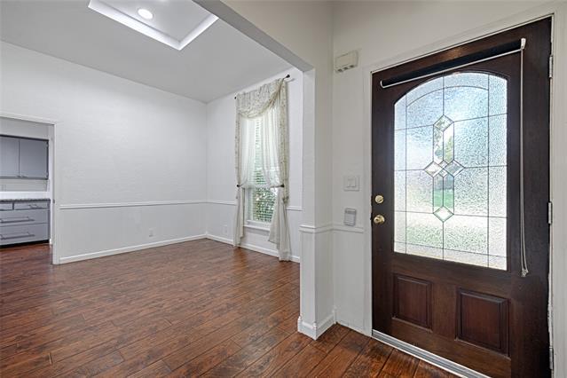 Foto del edificio - 5021 Andover Dr