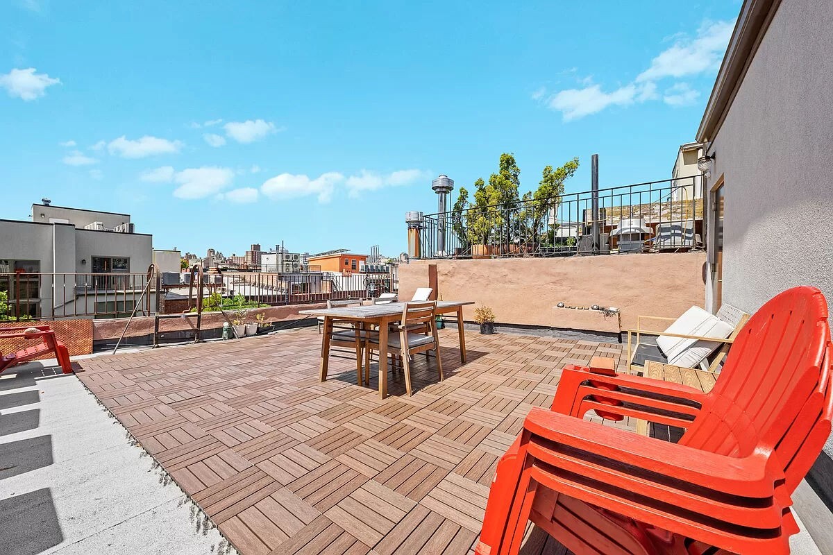 Foto principal - 130 West 123rd Street