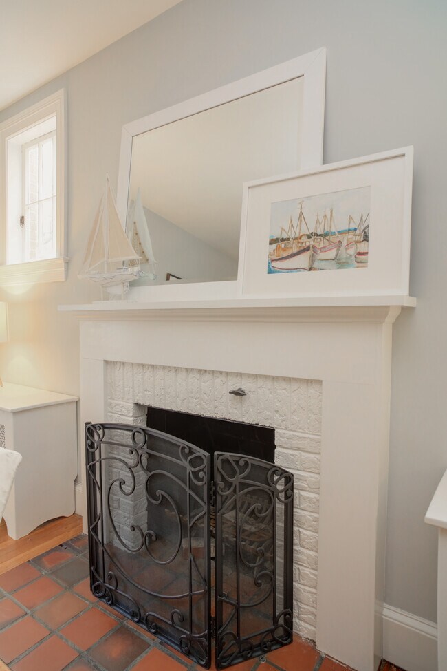 Building Photo - 5334 Nebraska Ave NW