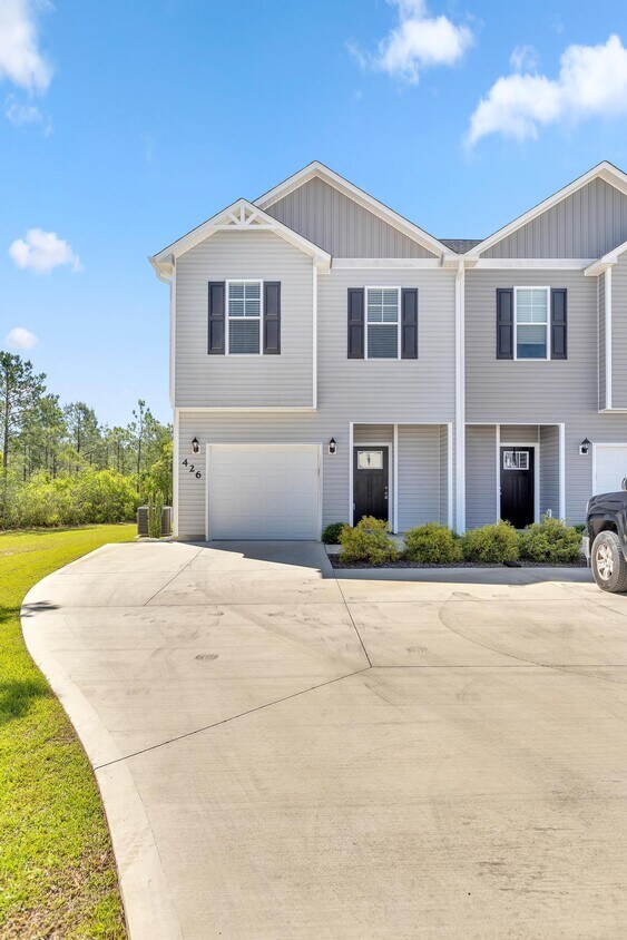 Foto principal - 426 Vandemere Ct