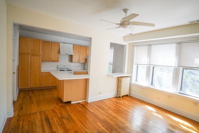 Foto del edificio - 2151 W Concord Pl