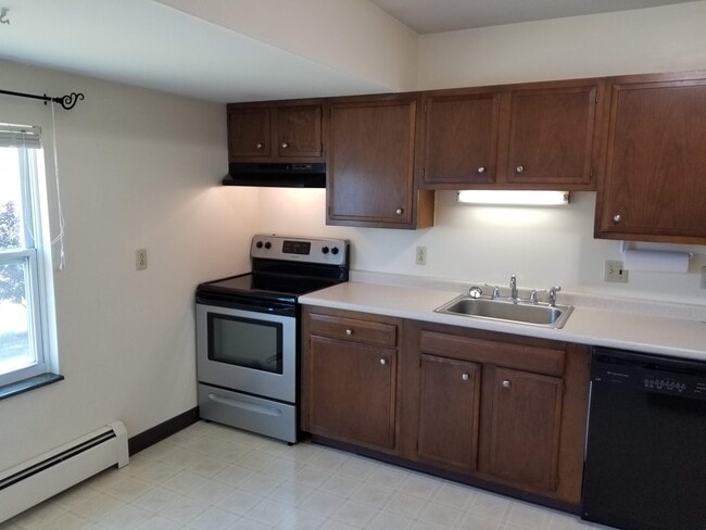 Building Photo - Brynnington