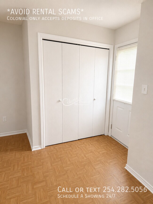 Foto del edificio - 3805 Woodrow Dr