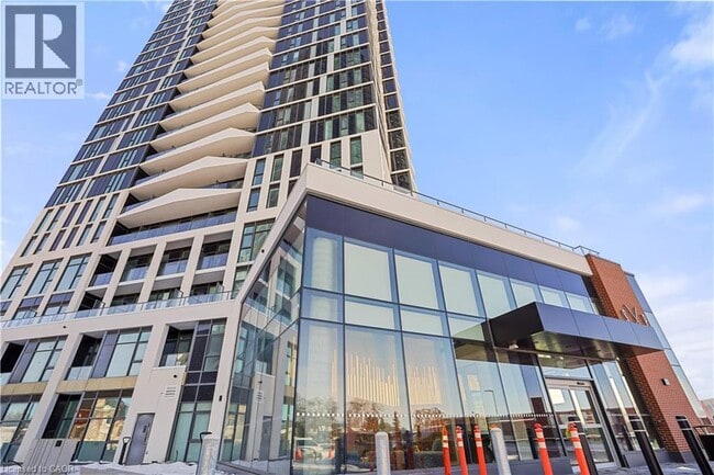 Photo du bâtiment - 25 Wellington St S