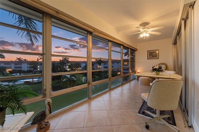 Foto del edificio - 315 St Andrews Blvd