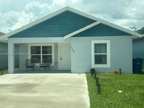 Building Photo - 1497 Las Villas Blvd