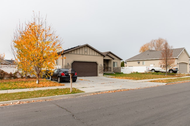 Foto del edificio - 1676 S 500 W St