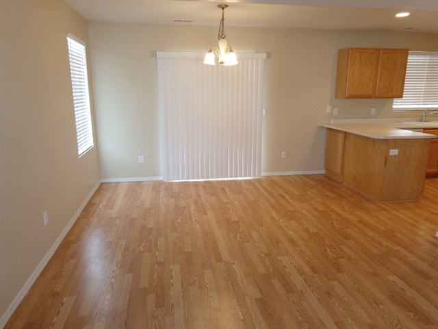 Building Photo - 5424 Ardennes Way