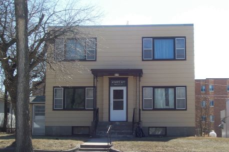 Primary Photo - 610 4th St NE