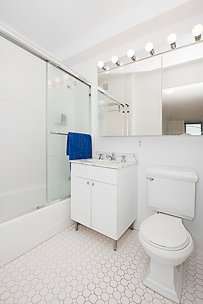 Foto del edificio - 2 Gold St