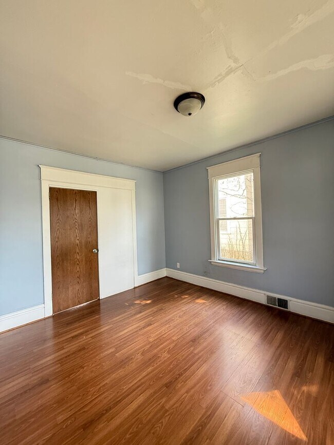 Foto del edificio - Cozy One Bedroom