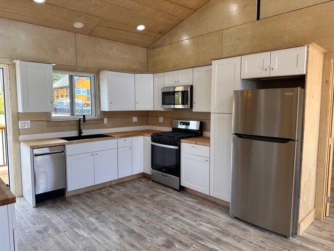 Building Photo - 1149 Virginia Lynn Wy