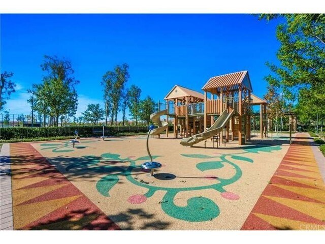 Foto del edificio - 74 Rose Arch