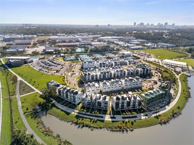 Building Photo - 2050 Packing District Wy