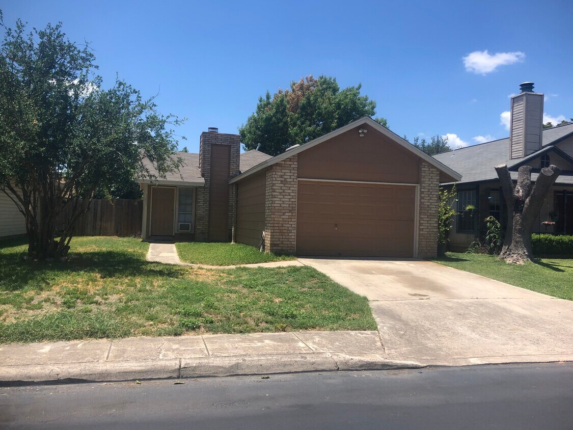 Primary Photo - 7257 Lansbury Dr
