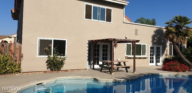 Building Photo - 4 br, 3 bath House - 1483 Dara St